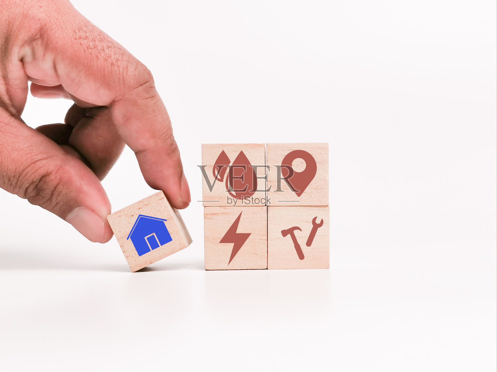 选择最好的房子来投资。照片摄影图片