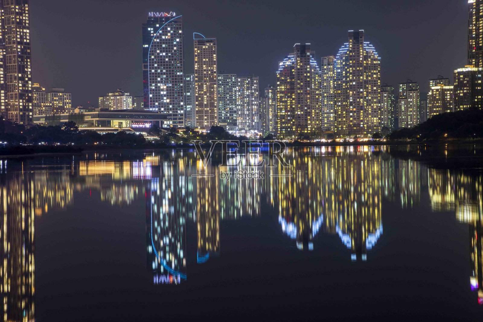 水原市光照hosugongwon公园夜景照片摄影图片