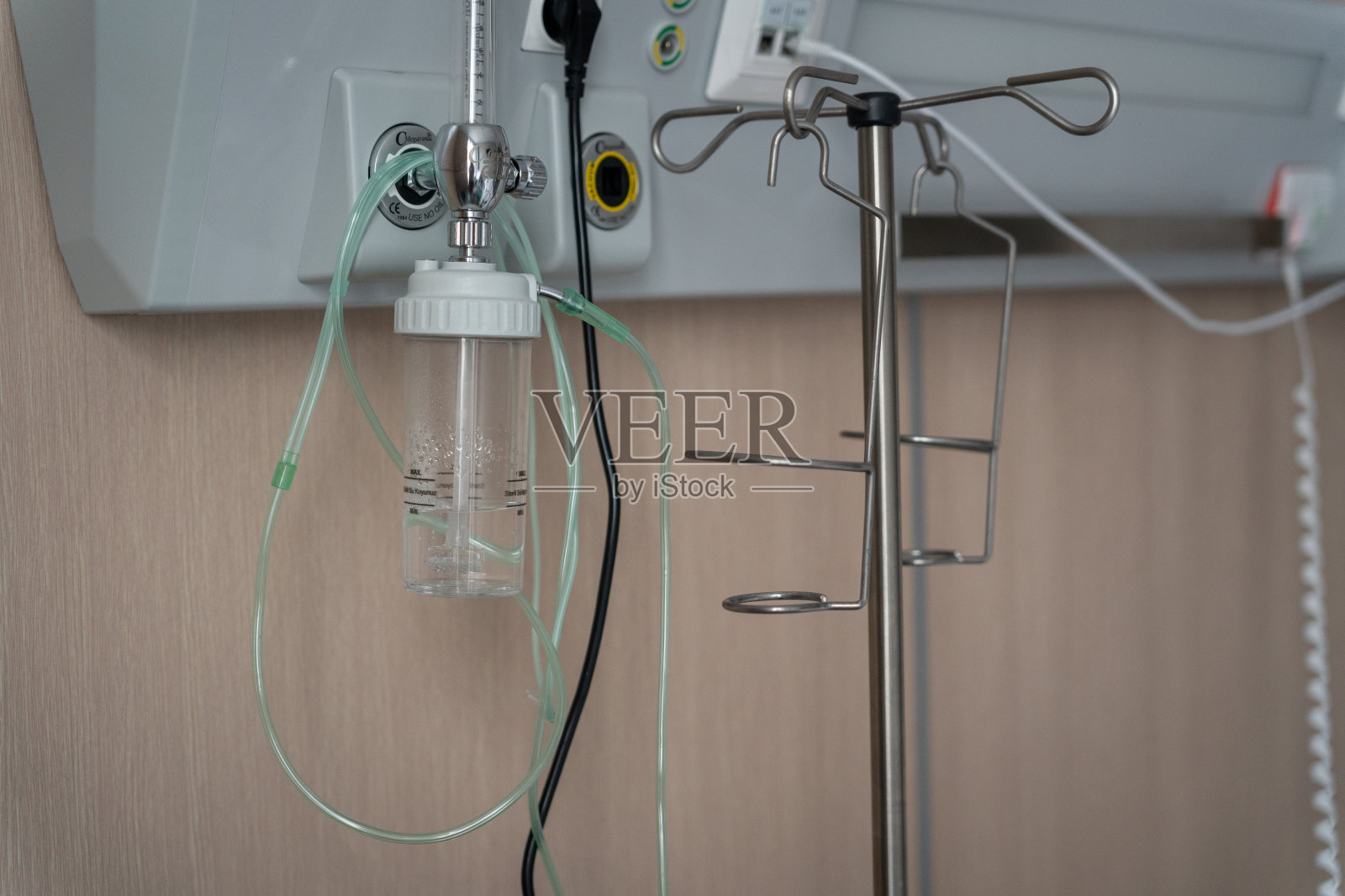 心脏手术后病人的病房照片摄影图片