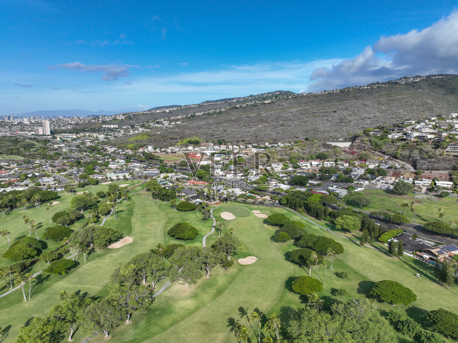 夏威夷檀香山的卡哈拉和太平洋的鸟瞰图照片摄影图片