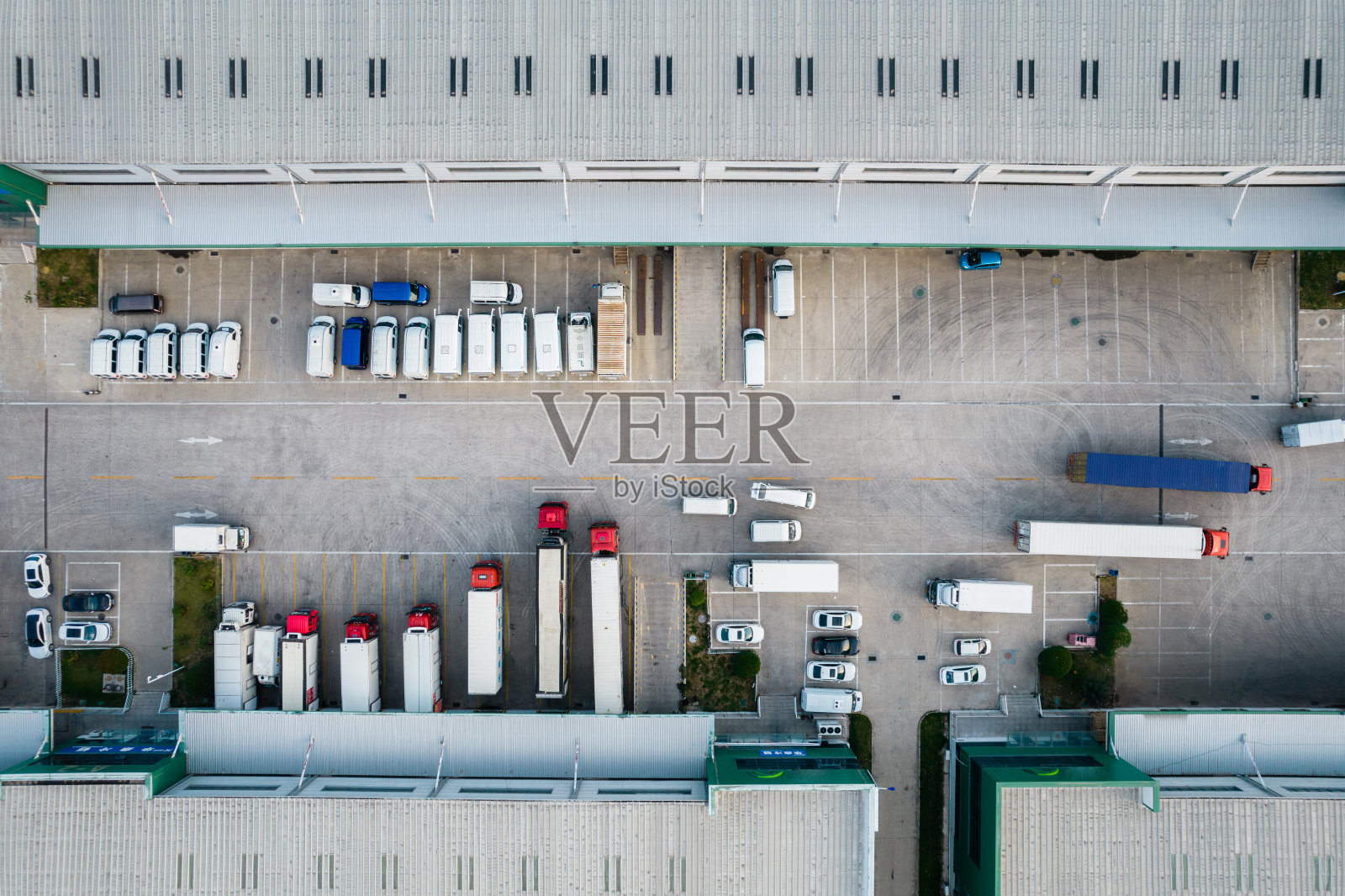 物流配送中心照片摄影图片