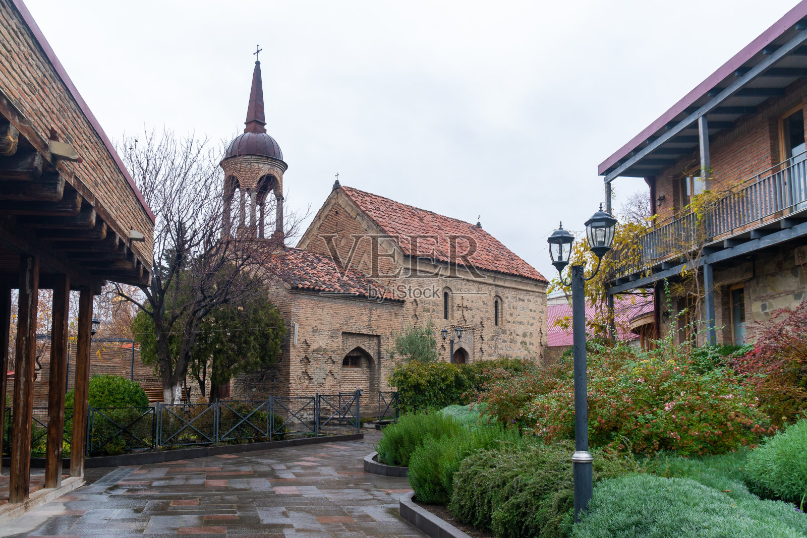 神的变形教堂的修道院,达利简女王的宫殿建筑群照片摄影图片