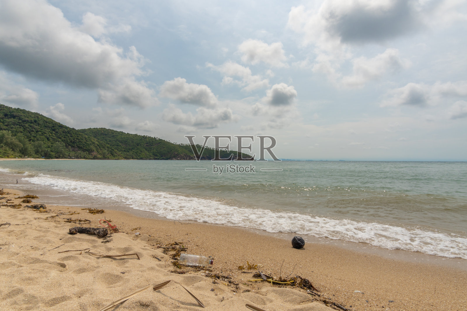 肮脏污染的海滩照片摄影图片