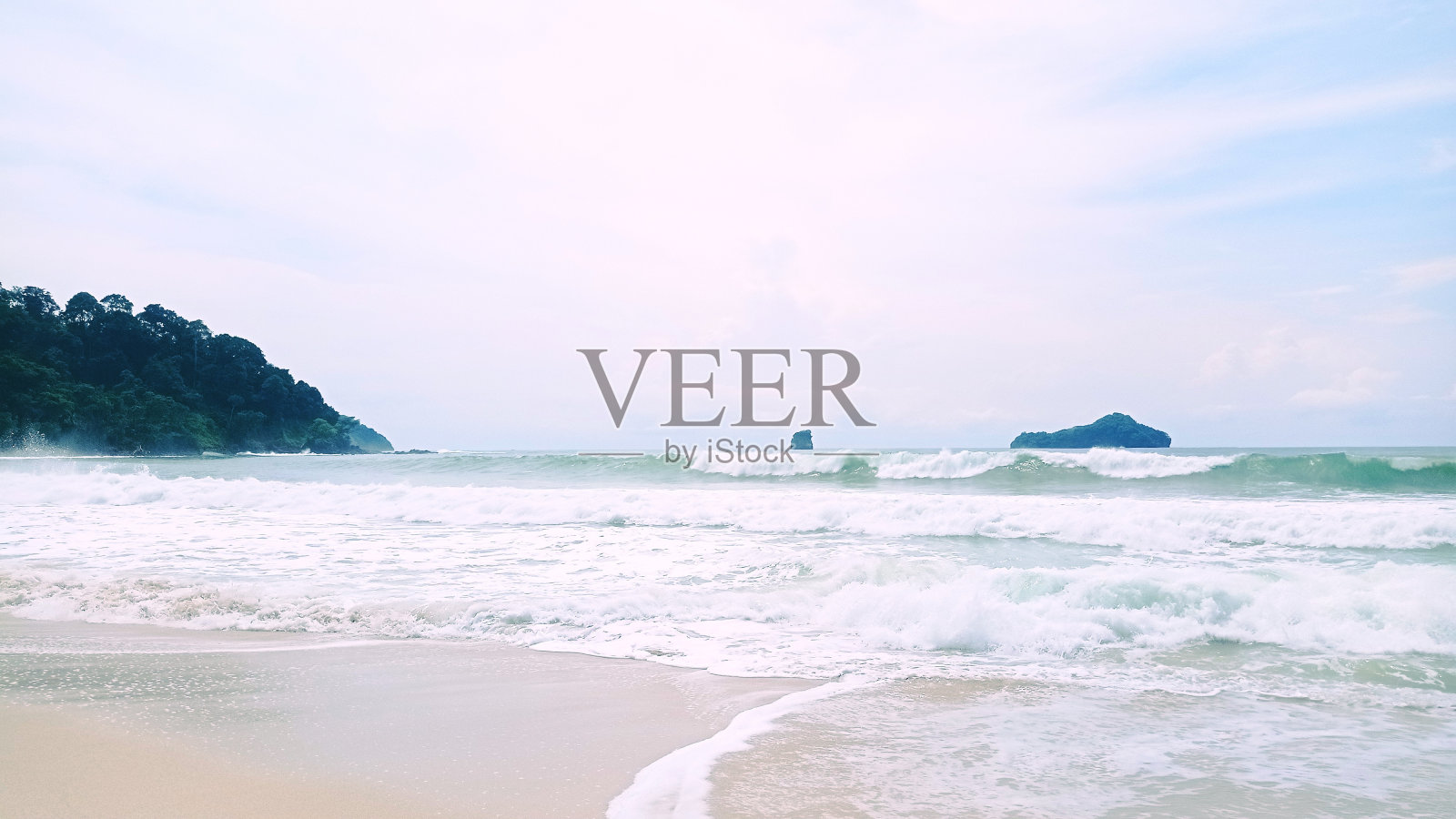 沿海海滩照片摄影图片