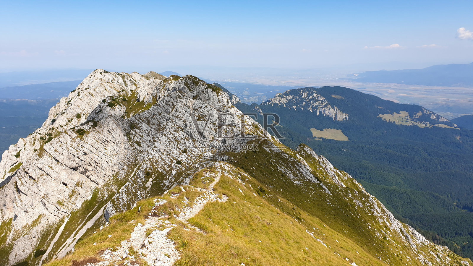 Piatra Craiului山脉的北部山脊,罗马尼亚照片摄影图片