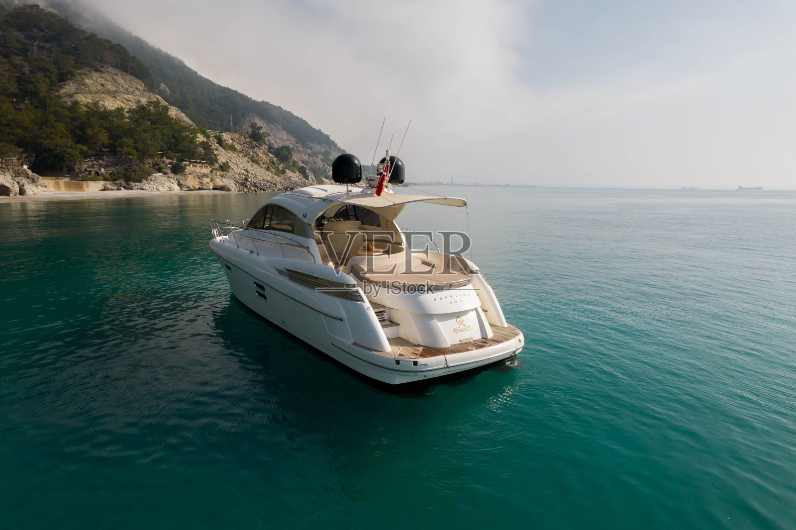 地中海游艇湾照片摄影图片