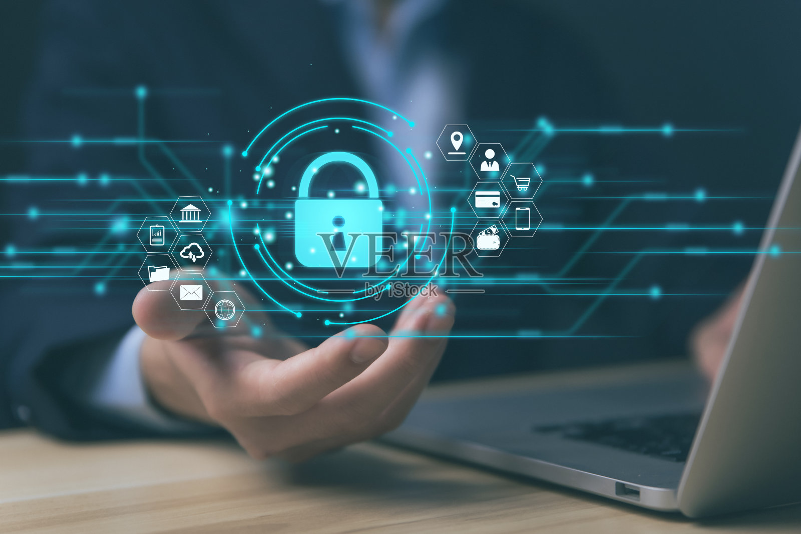 商人使用笔记本电脑和手显示锁图标等互联网网络安全网站连接照片摄影图片