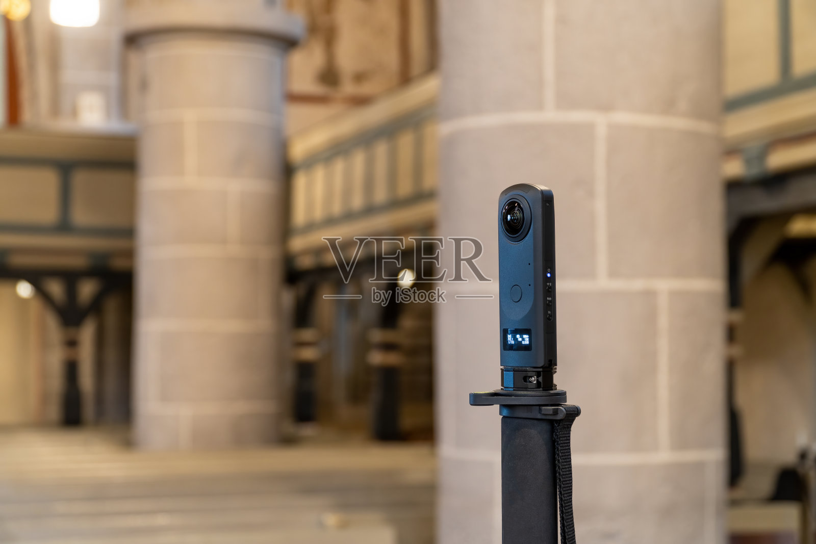 360° panorama photo shooting in church for virtual tours照片摄影图片