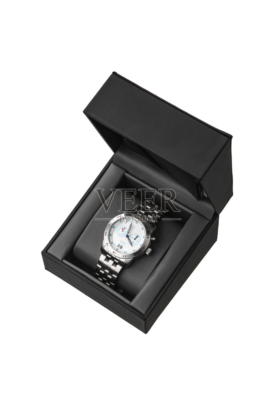 手表被隔离在白色背景上。运动腕表与金属手镯。注意潜水者。照片摄影图片