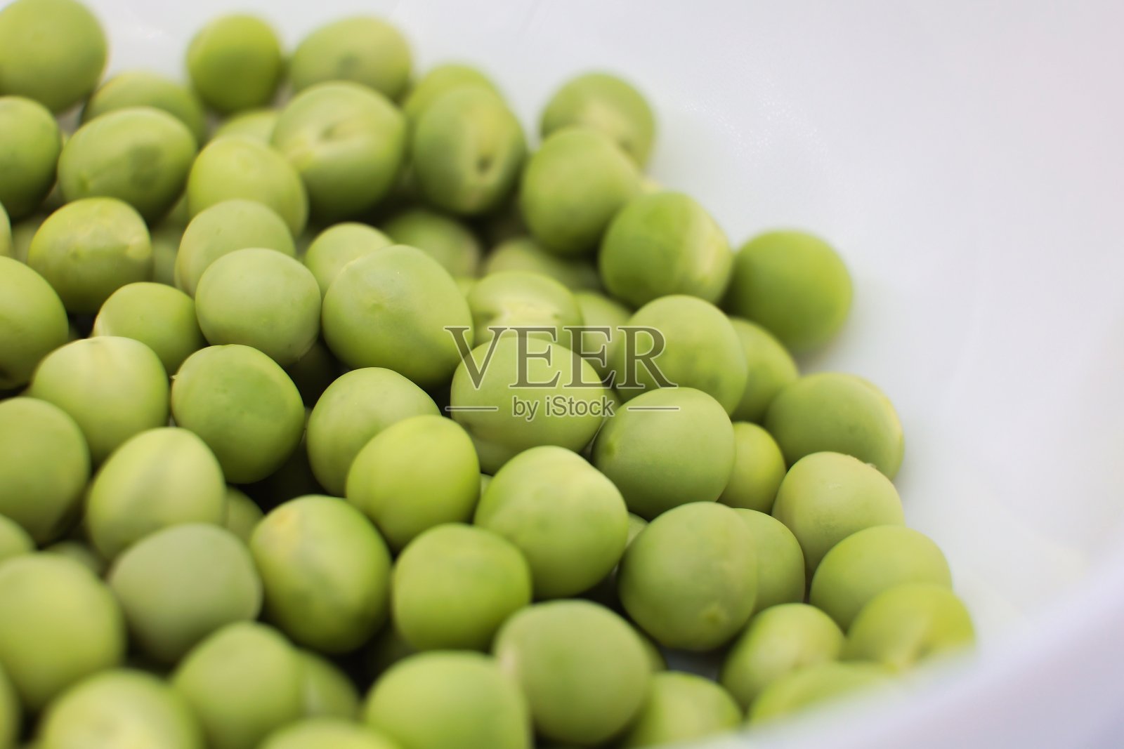 鲜绿的豌豆,鲜绿色照片摄影图片