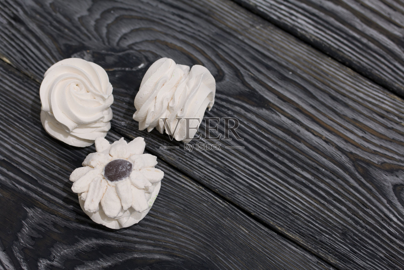 自制的西风。在黑板上。特写镜头。照片摄影图片