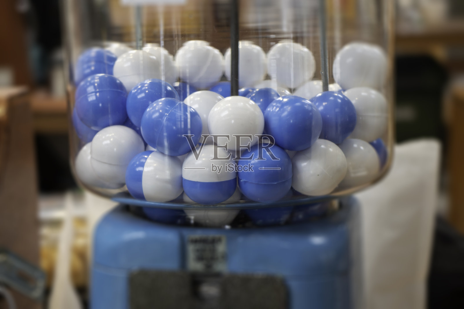 糖果和玩具自动售货机照片摄影图片