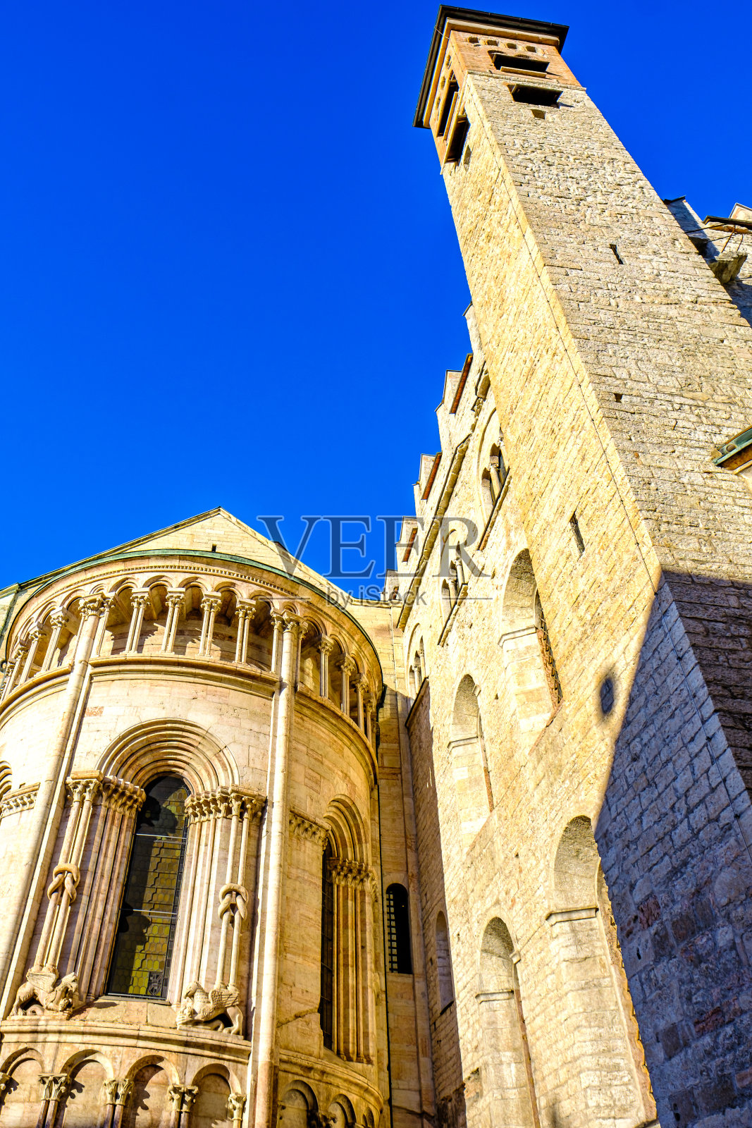 历史悠久的特伦蒂诺老城-意大利照片摄影图片