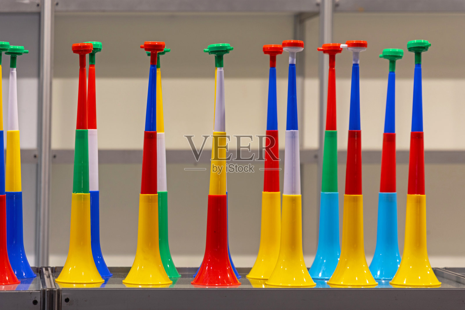 呜呜祖拉喇叭架子照片摄影图片