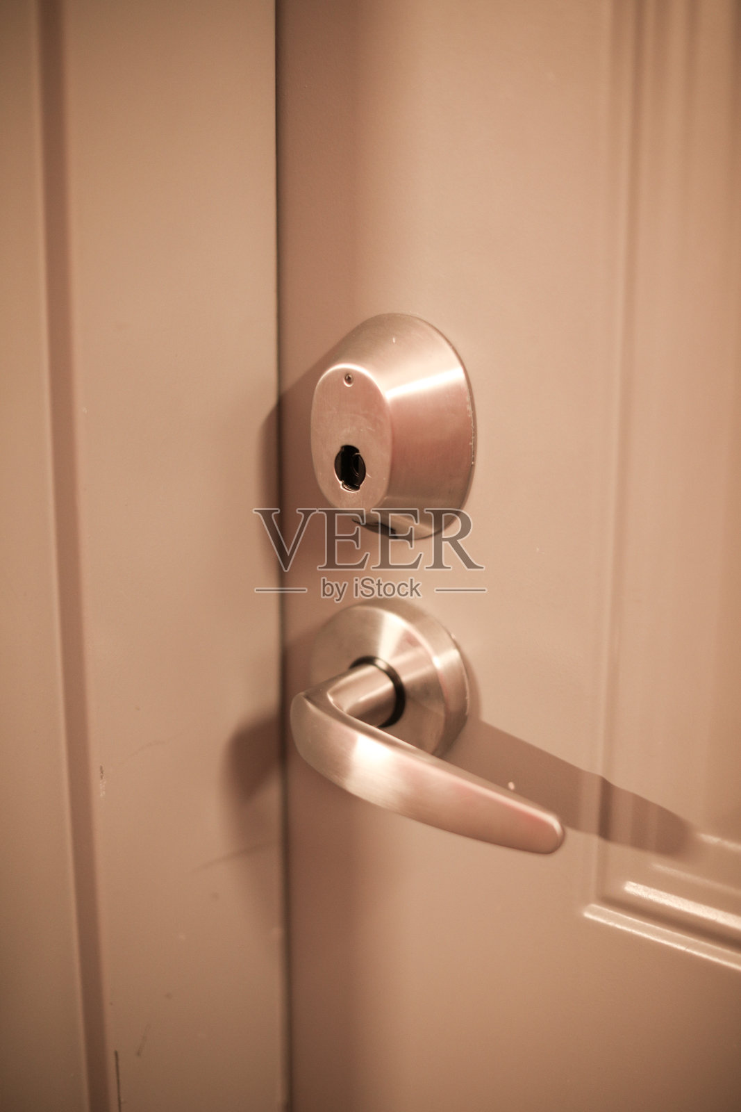 门把手显示安全玻璃和金属把手照片摄影图片