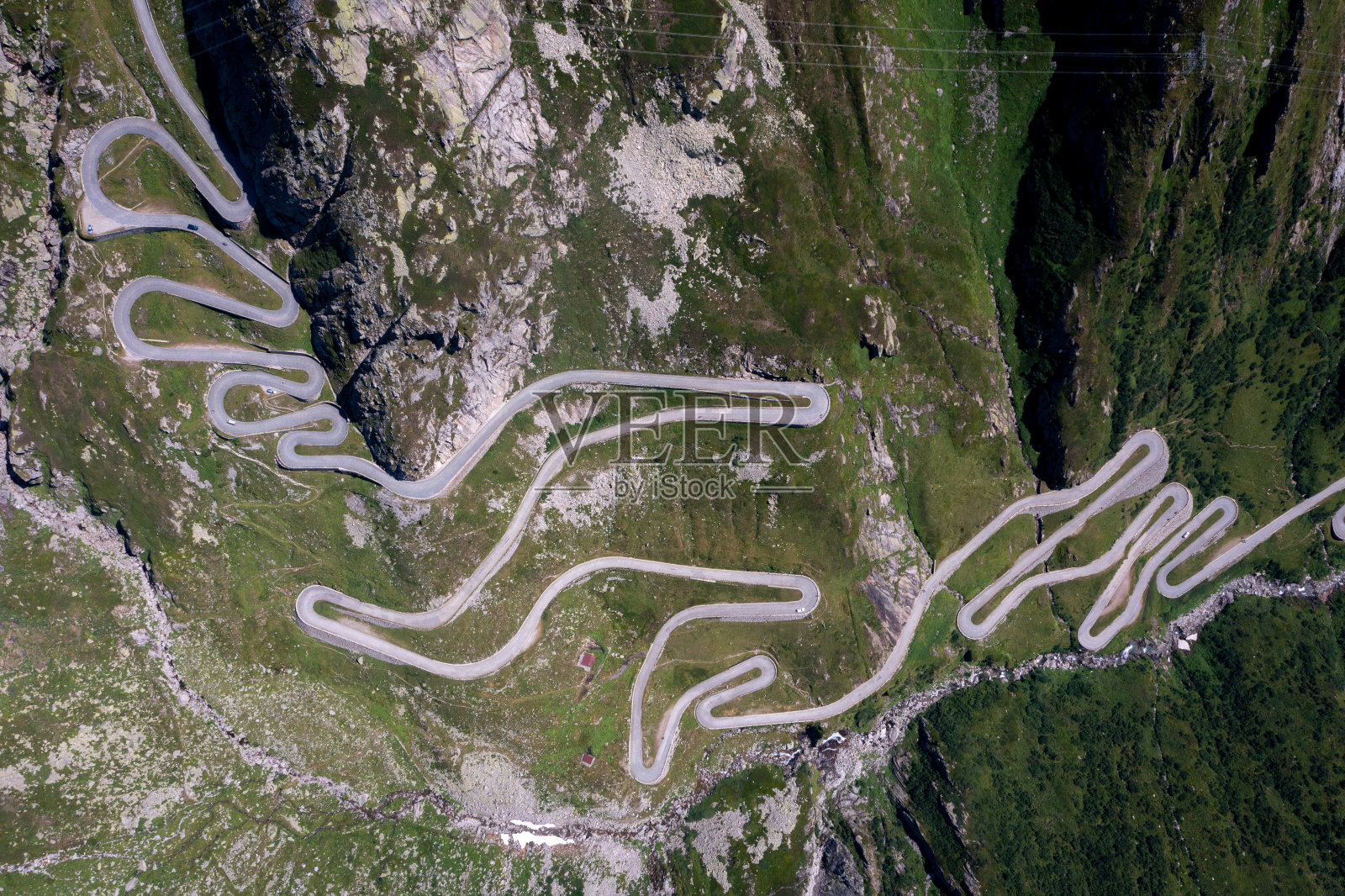 从上面看是绿色通道照片摄影图片