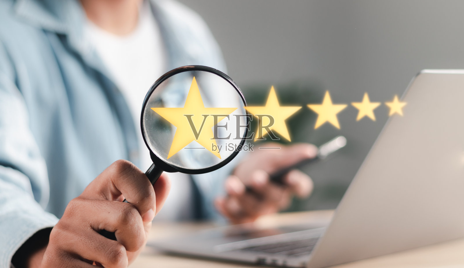 服务评级五星满意概念。顾客满意的概念。照片摄影图片