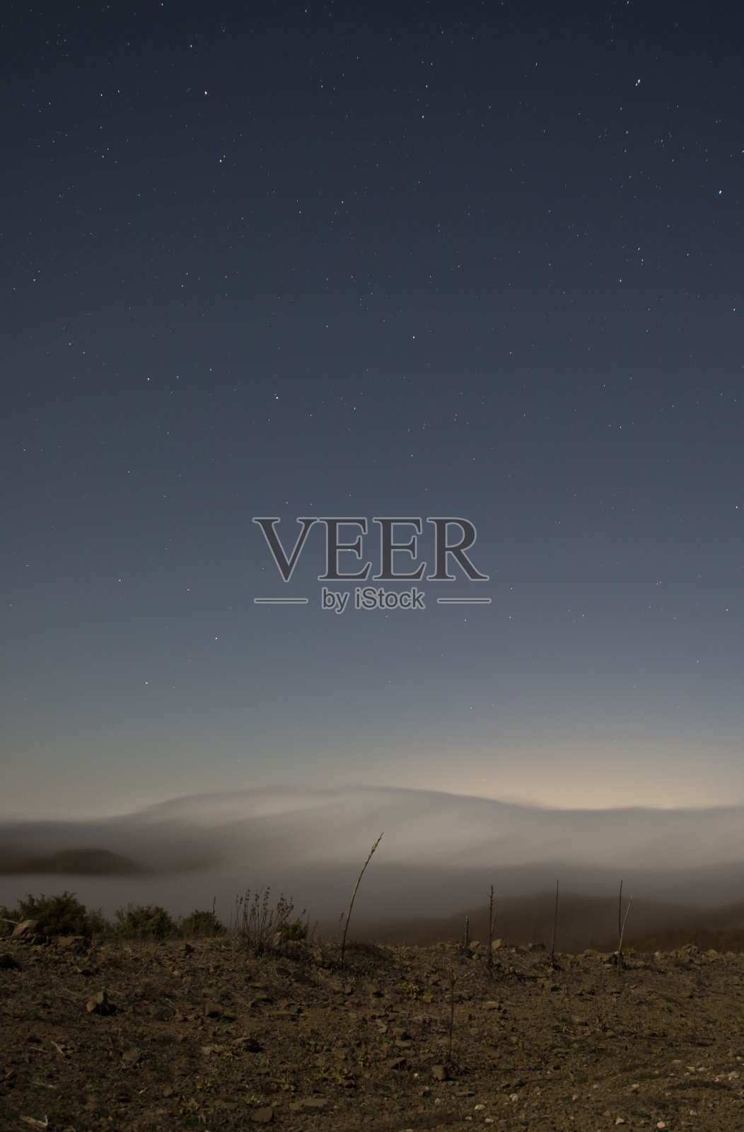 星空和大海属于云照片摄影图片