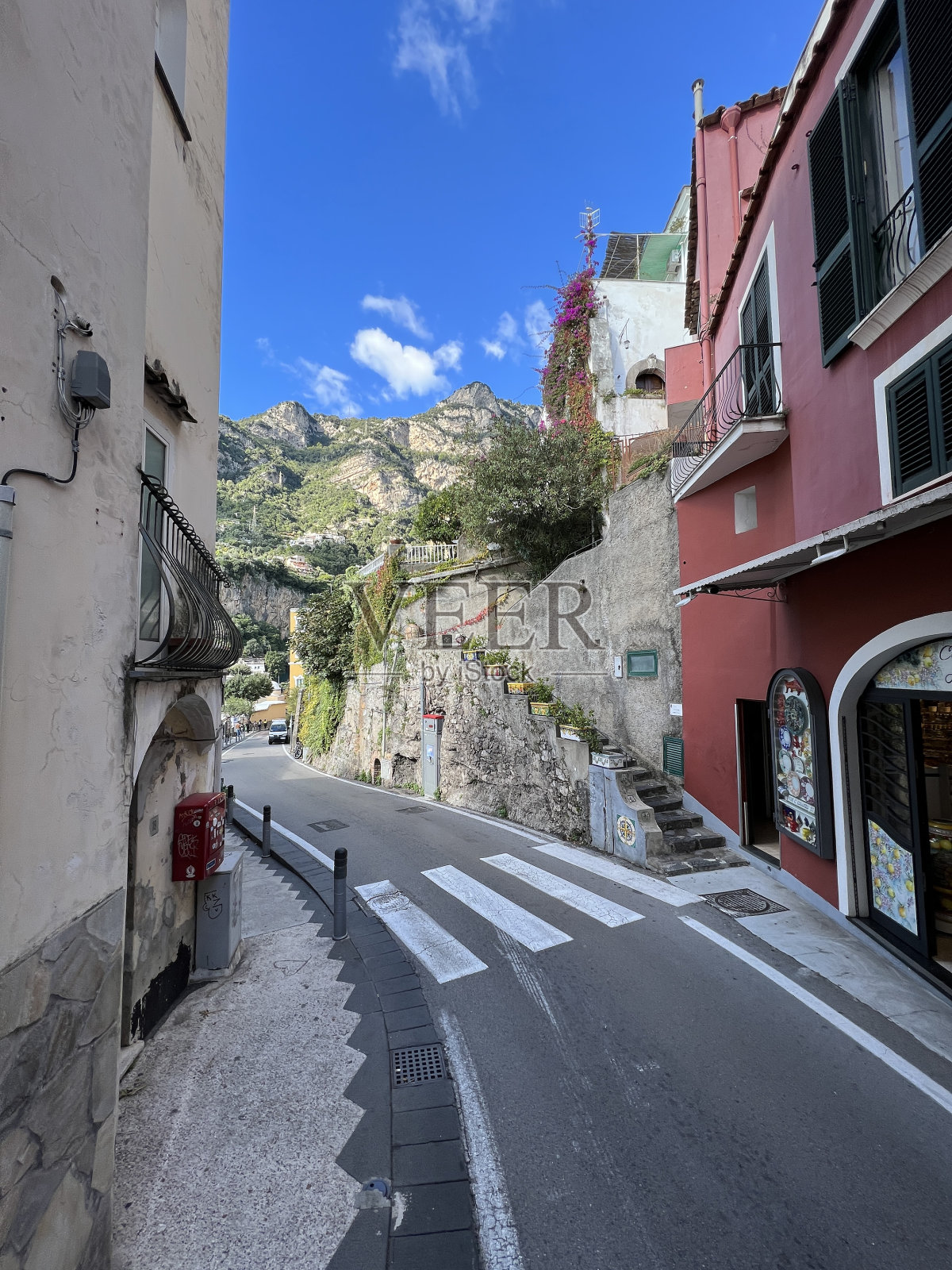 意大利波西塔诺的街道照片摄影图片