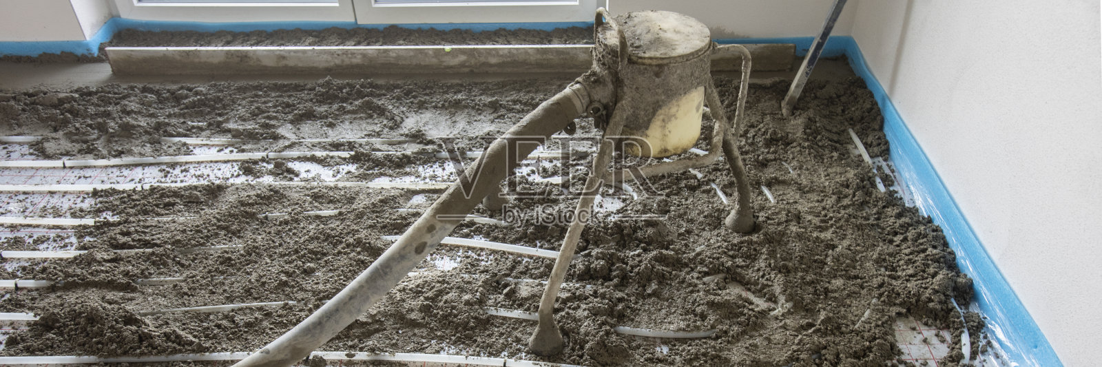 在新建房屋的施工中划线照片摄影图片