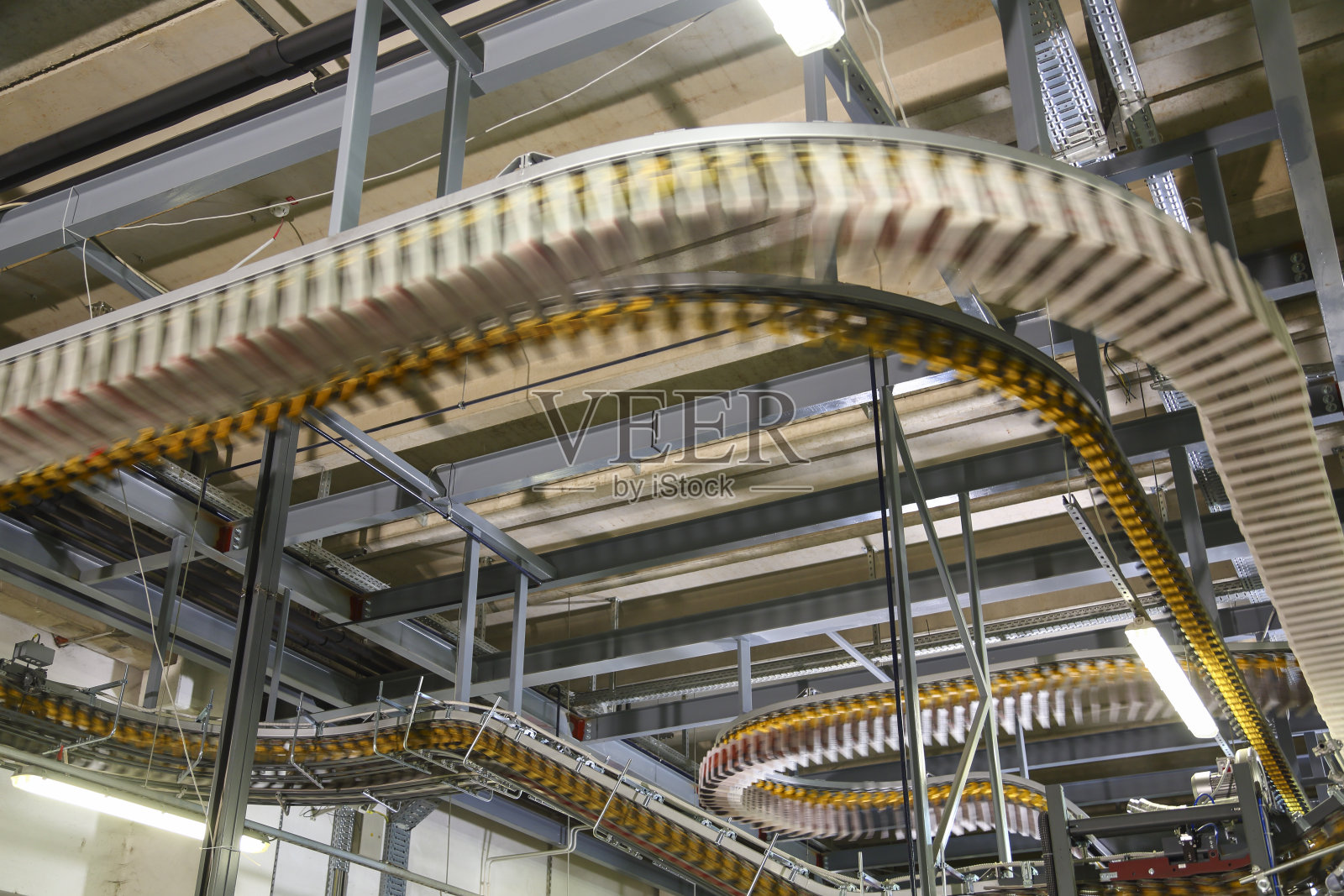 印刷机输送带厂照片摄影图片