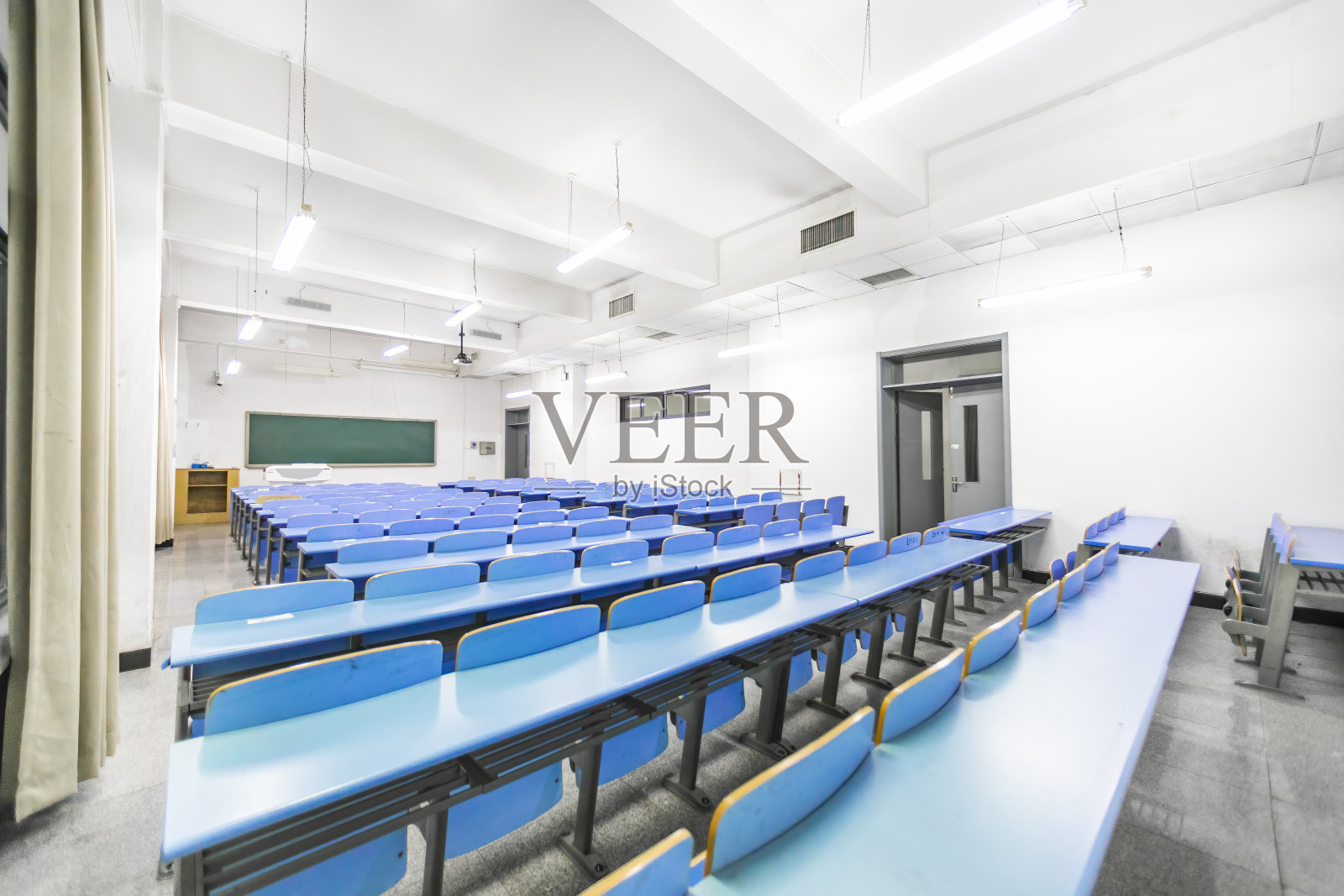 空教室照片摄影图片