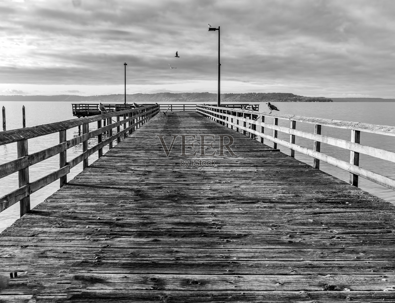 木制码头细节照片摄影图片