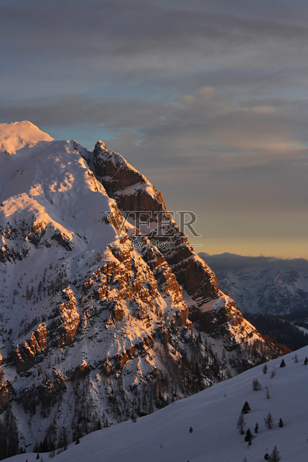 阿韦罗山白云石被联合国教科文组织列为世界遗产照片摄影图片