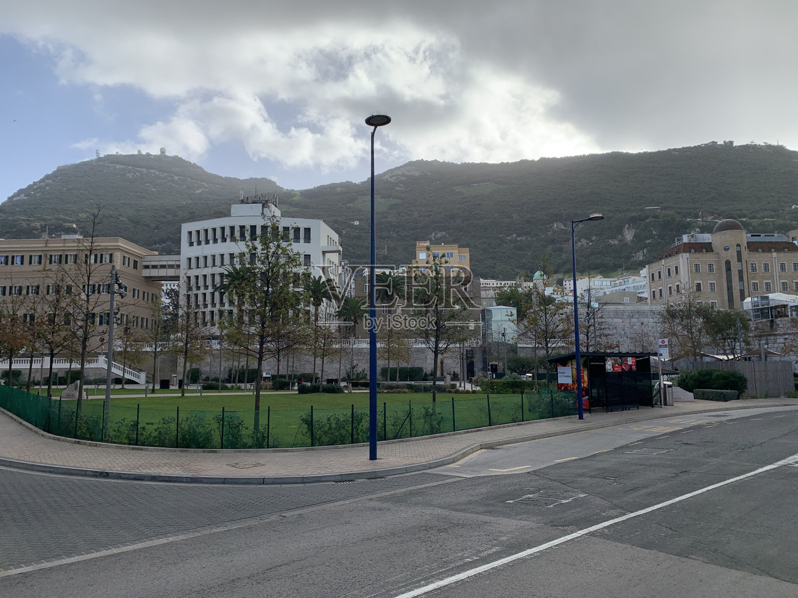 坎皮恩公园和中城照片摄影图片