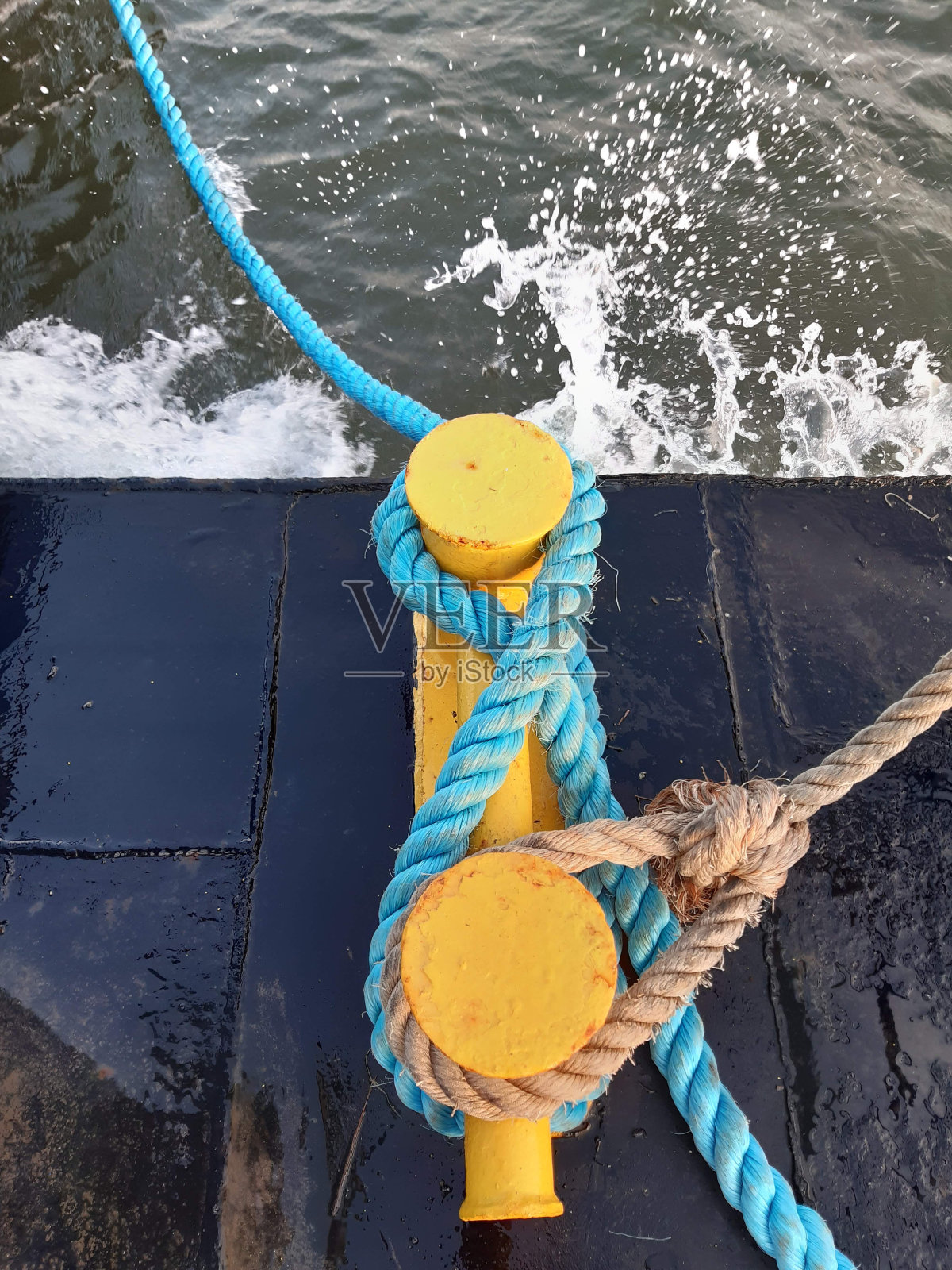 船的绳子照片摄影图片