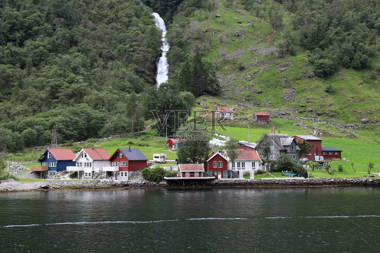 A village in Nærøyfjord - Norway照片摄影图片