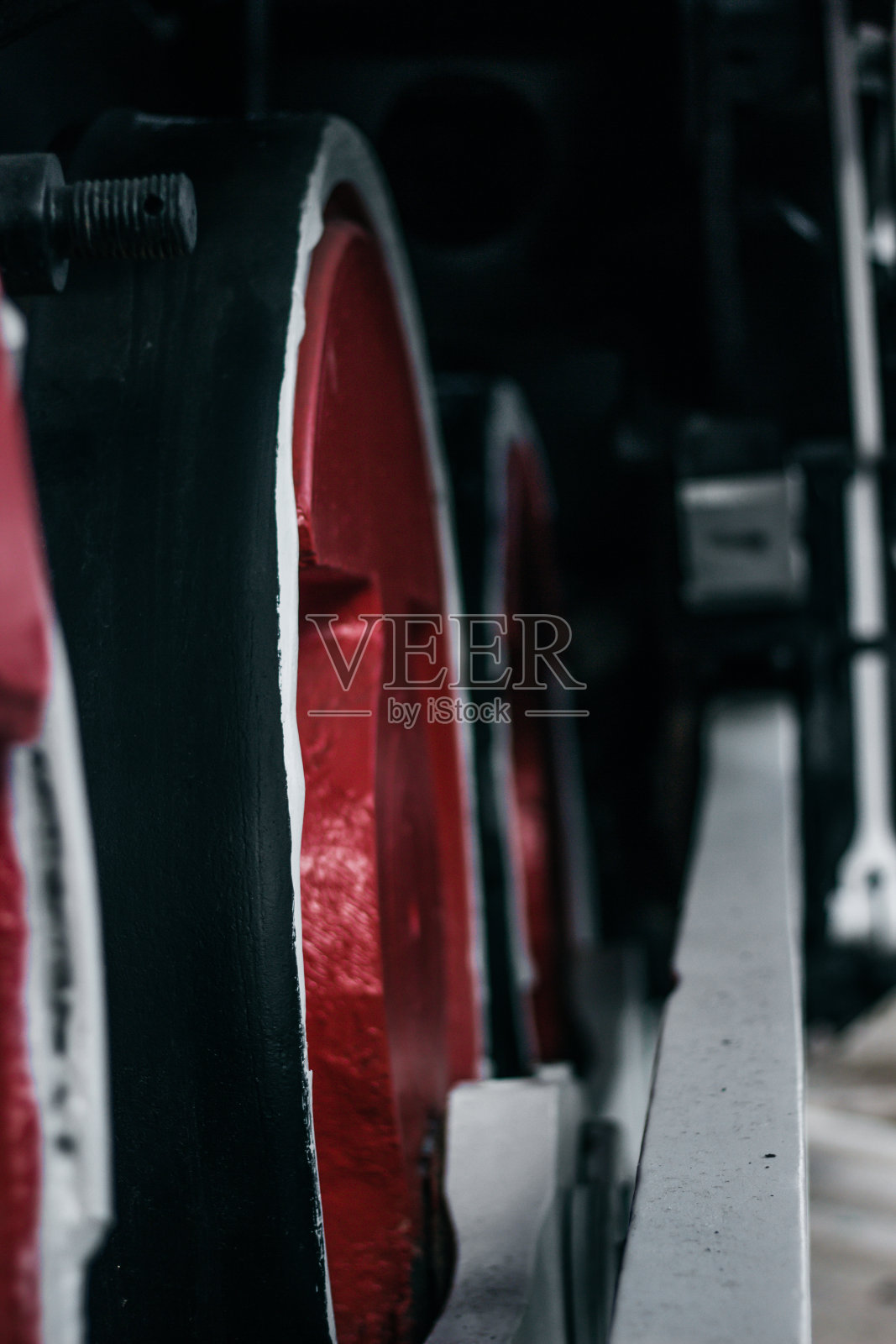 老式蒸汽火车车轮照片摄影图片