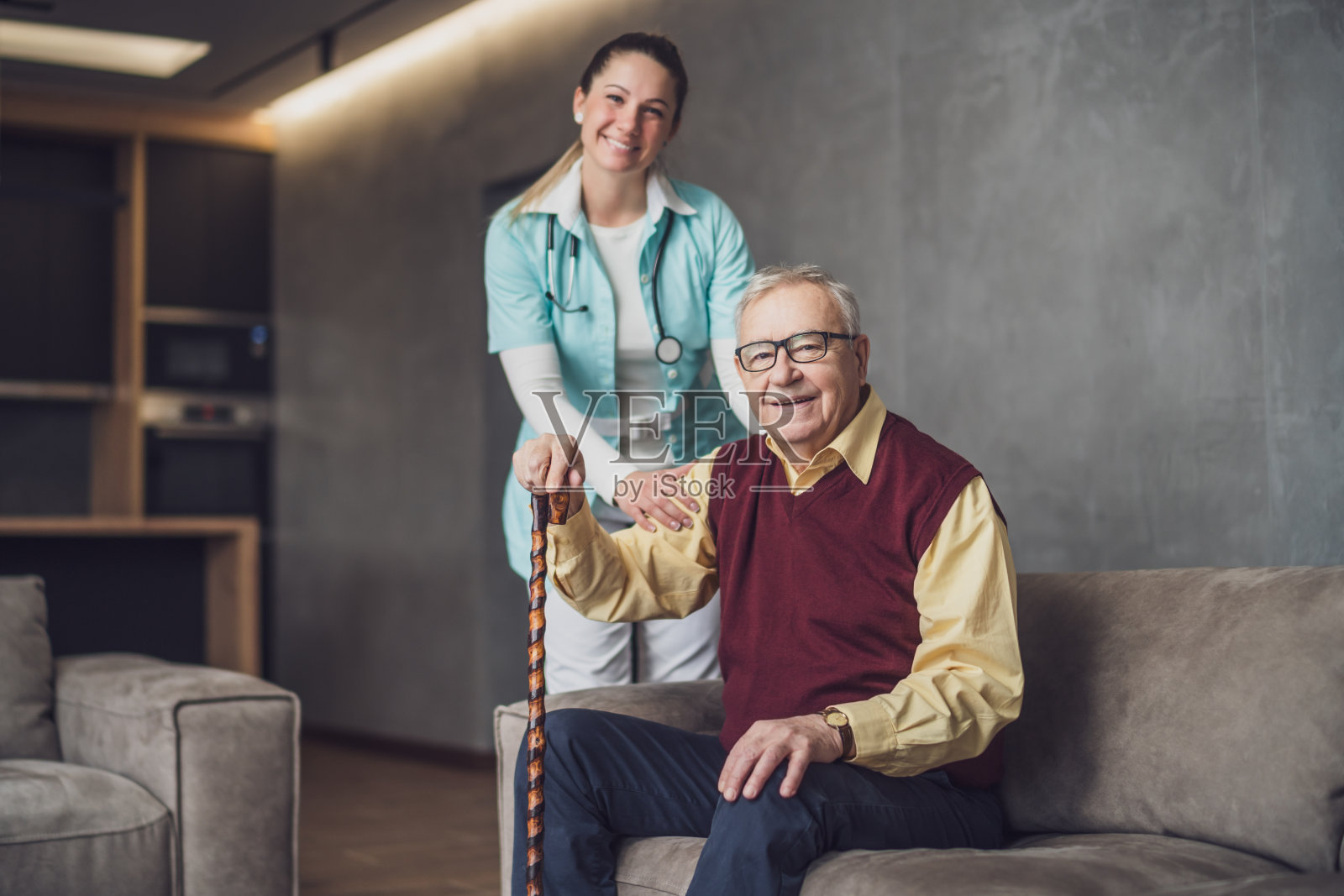 家庭医生照片摄影图片