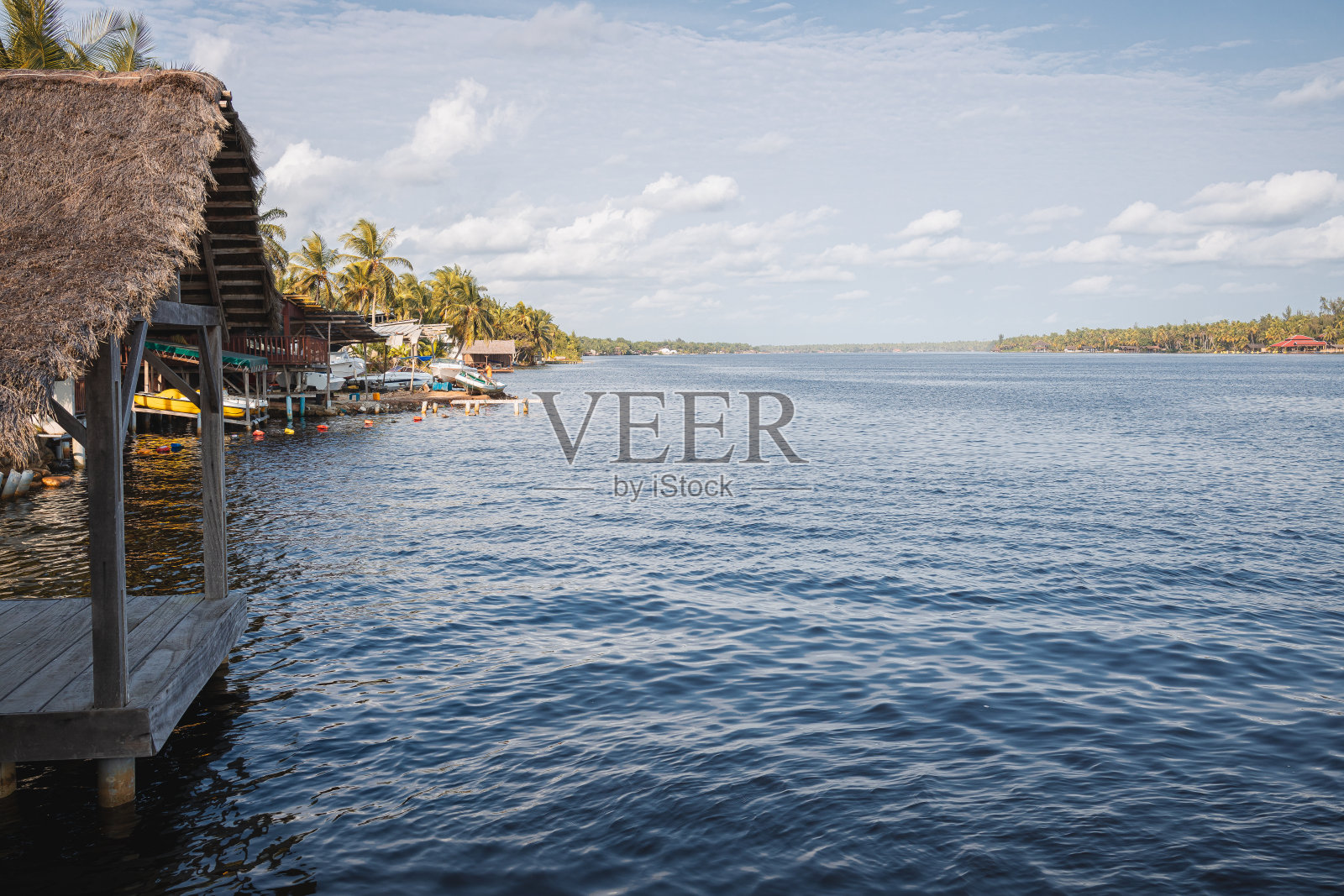 象牙海岸阿西尼黑手党的一个下午照片摄影图片