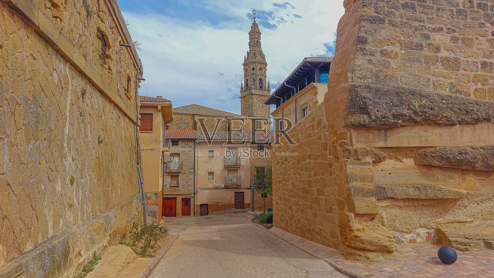 中世纪城镇的街道或门面照片摄影图片