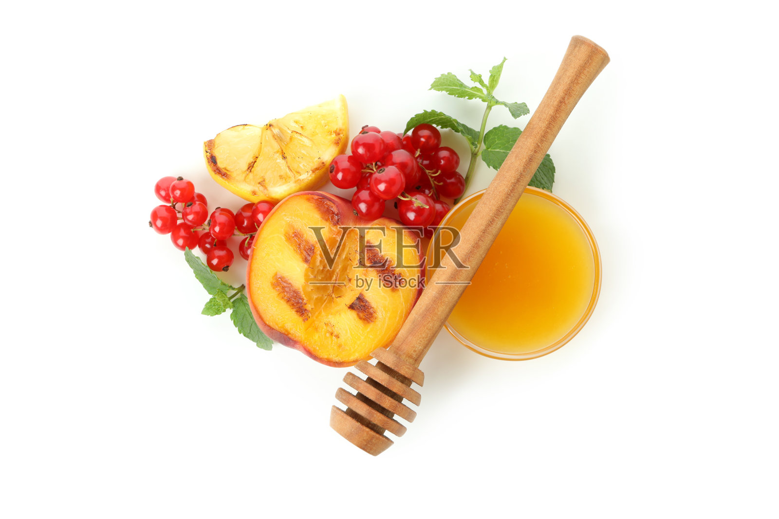 美味的概念,烤桃子孤立在白色背景照片摄影图片