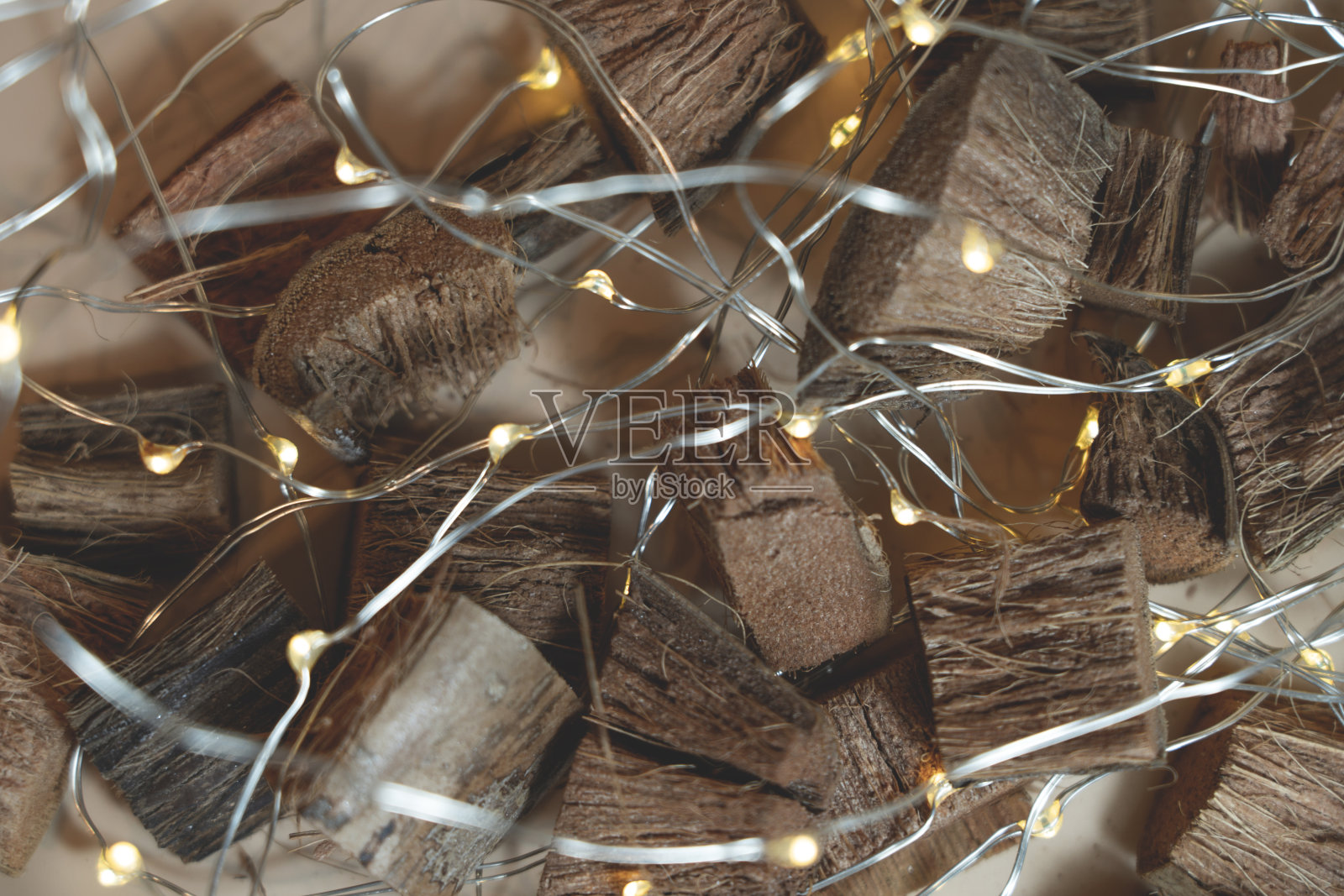 背景与树皮和光照片摄影图片