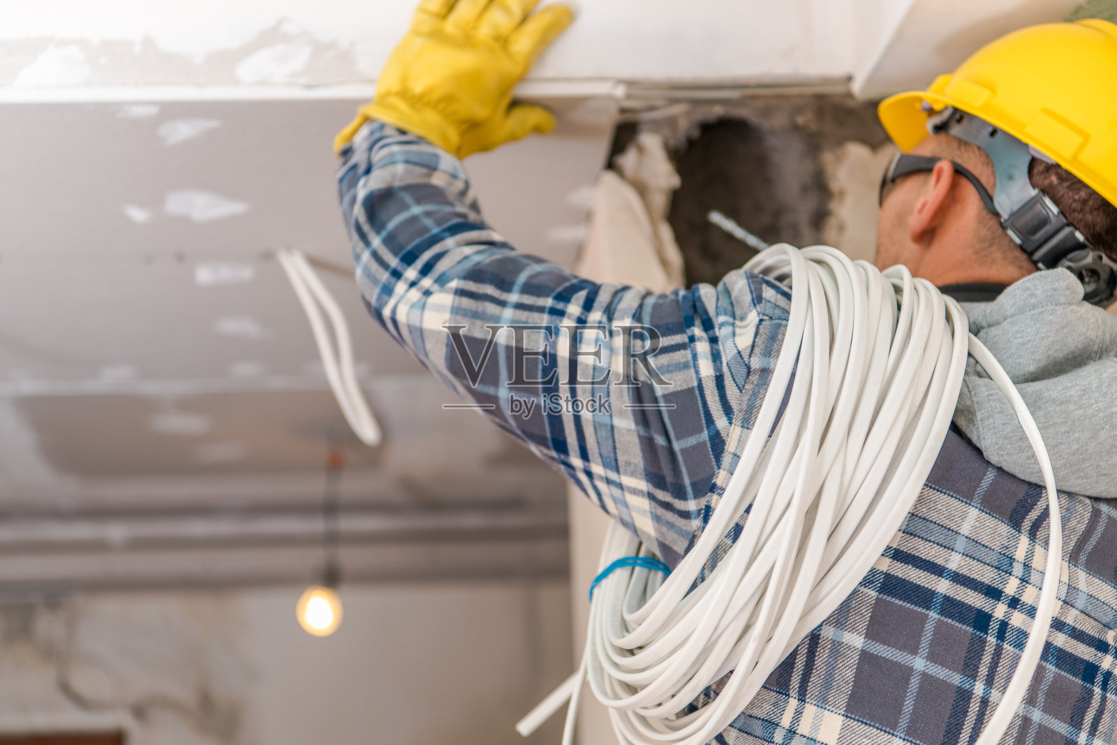 电缆安装准备照片摄影图片