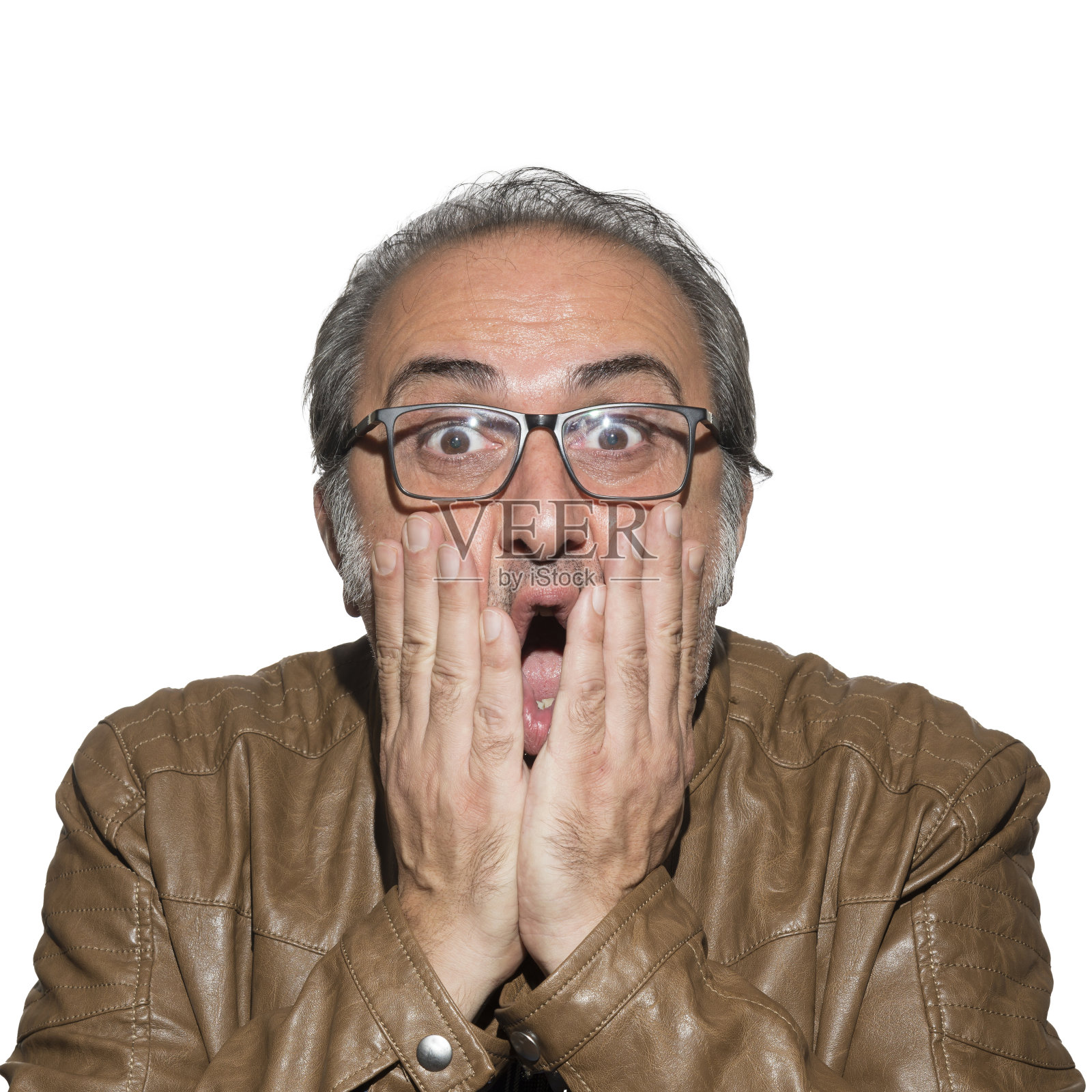 成年男子的肖像在眼镜上的白色背景照片摄影图片