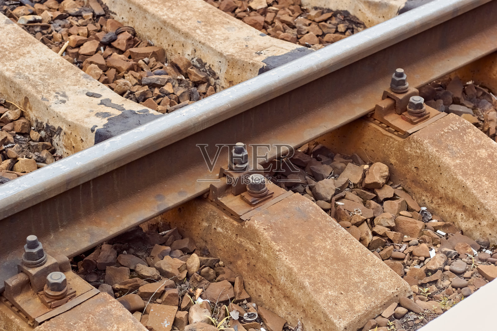 铁轨的一部分。照片摄影图片