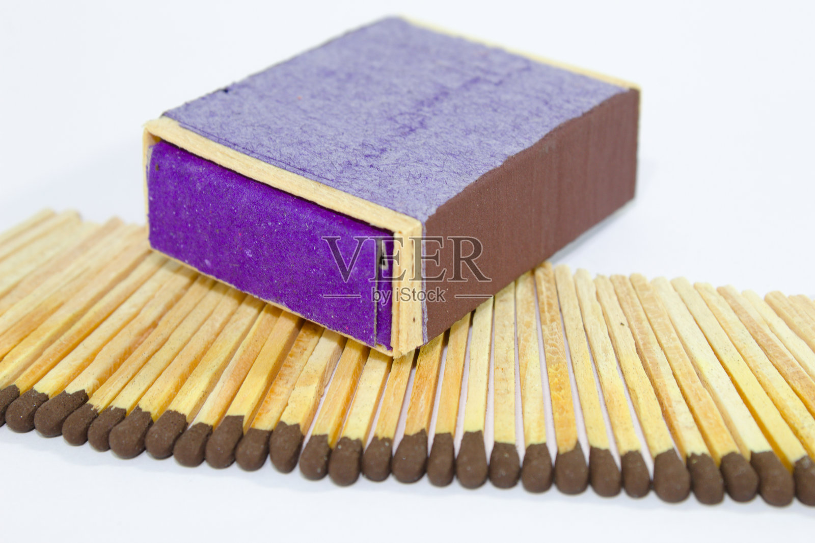 各种用途的火柴棒和火柴盒照片摄影图片