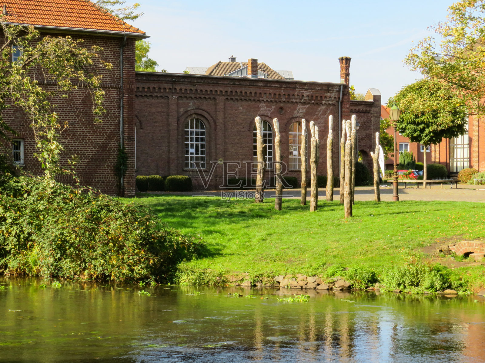 埃尔夫特的田园诗般的水景照片摄影图片