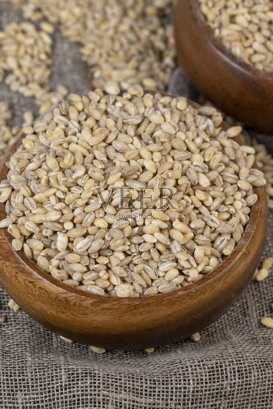 廉价无味的大麦粥特写照片摄影图片