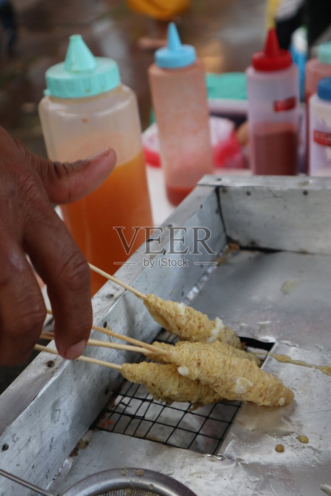 印尼的街头小吃是用鸡蛋做的照片摄影图片