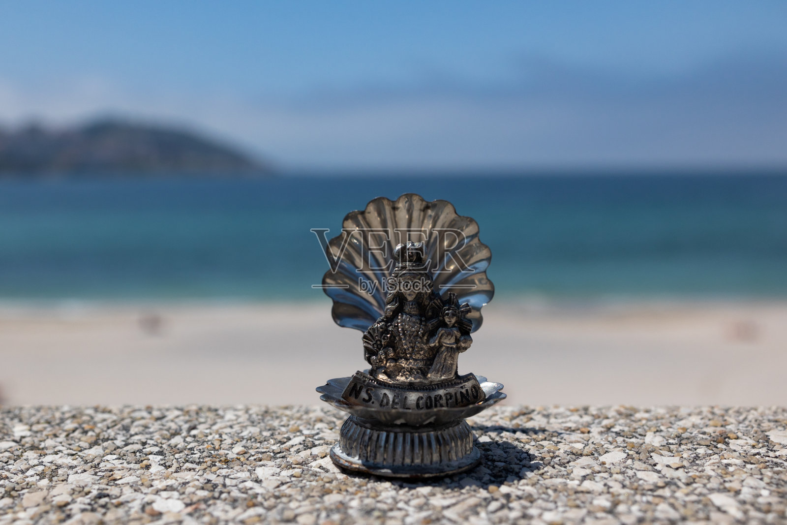 圣母玛利亚的雕像是天主教基督教的象征。照片摄影图片