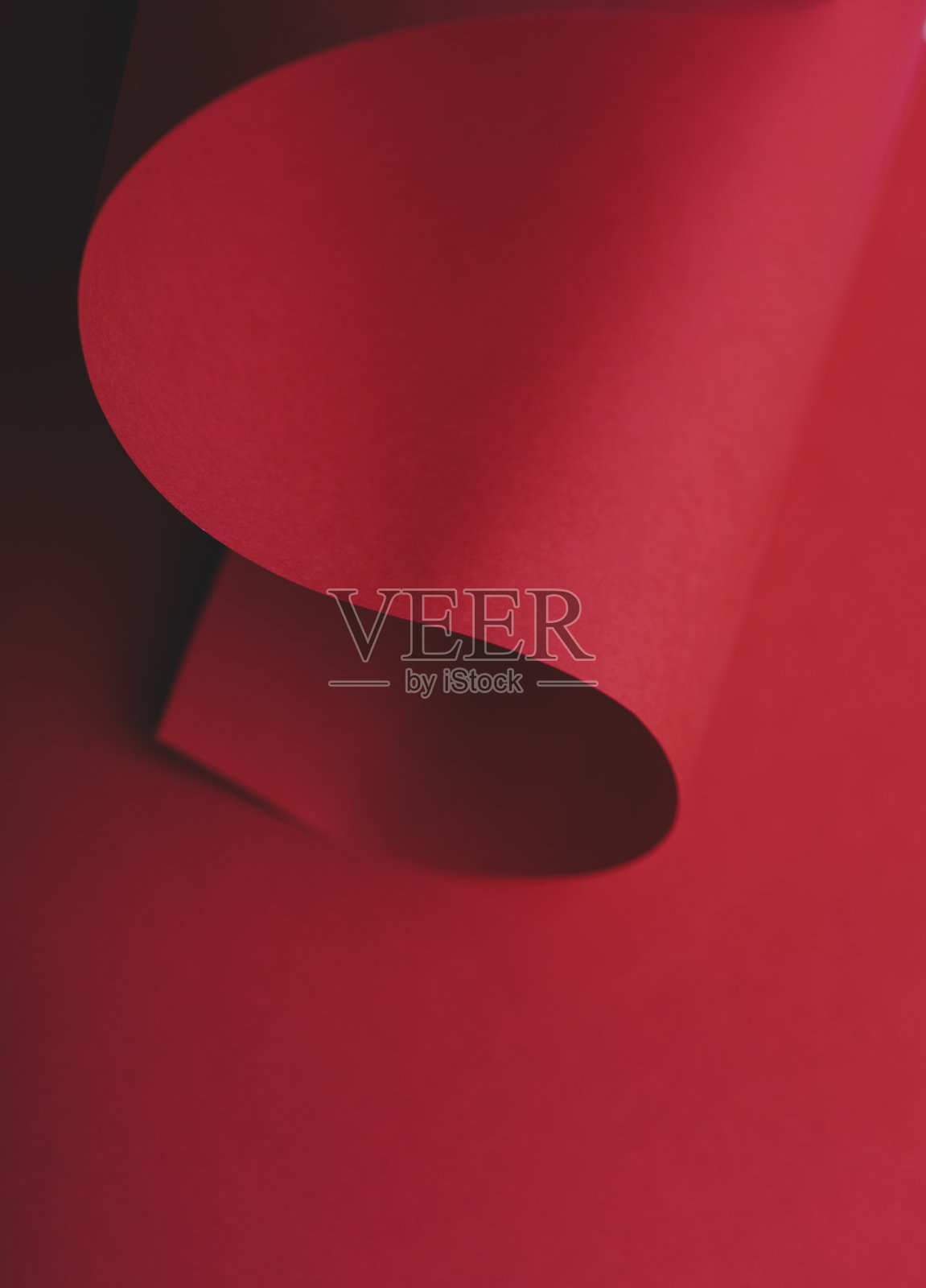 抽象红色几何创意造型背景。现代和潮流的最小纸组成。照片摄影图片