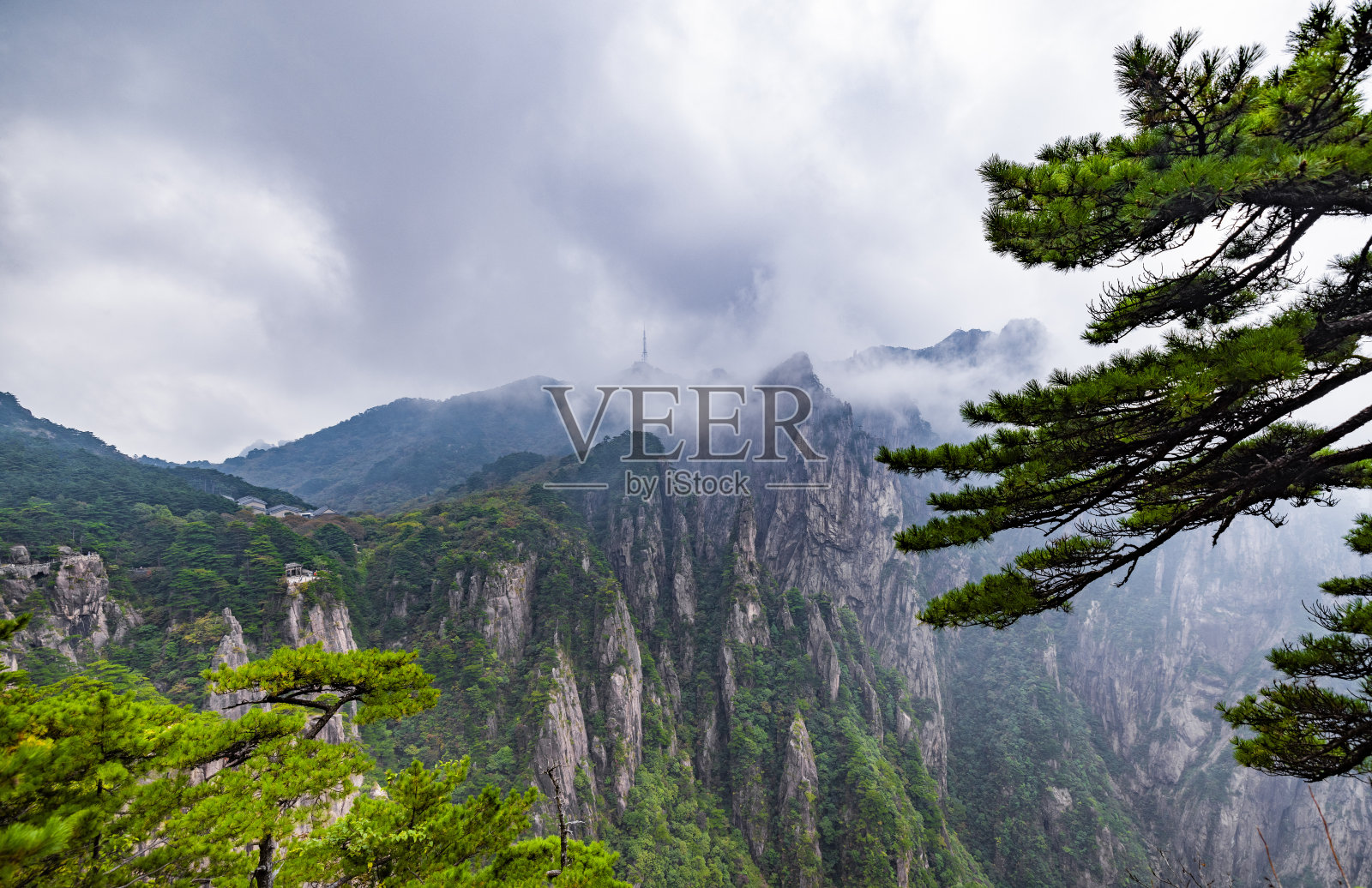 安徽省黄山风景区的自然风光照片摄影图片
