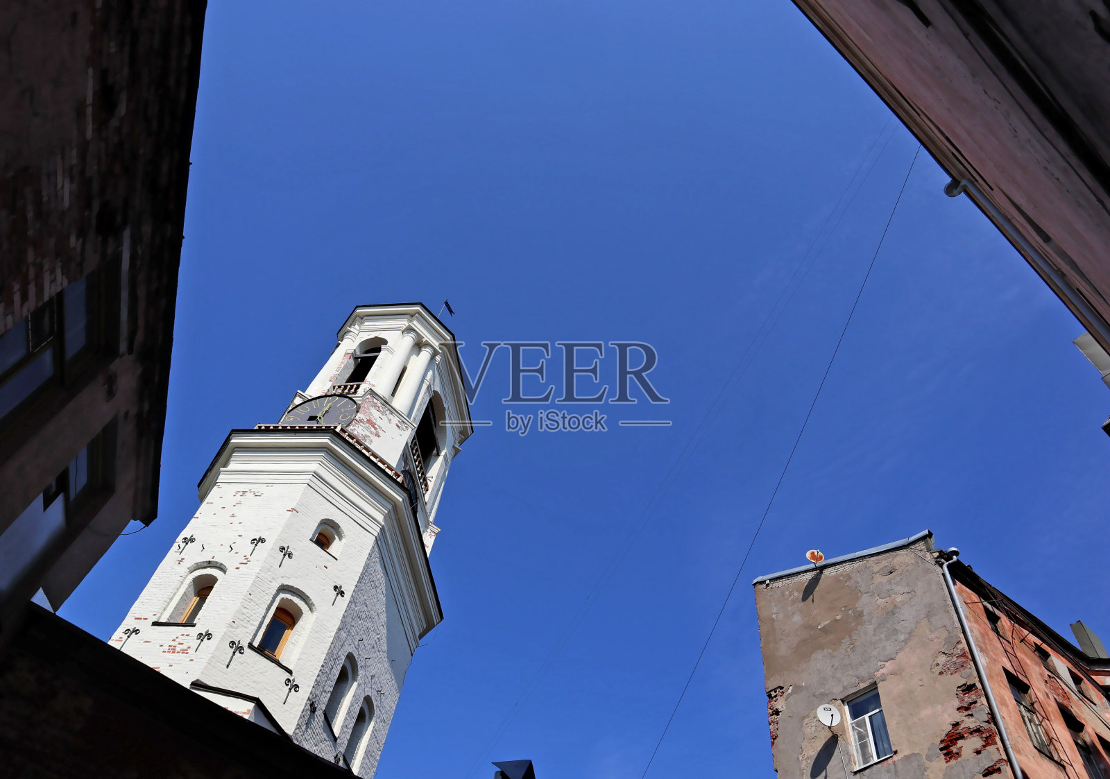 俄罗斯维堡的钟楼。照片摄影图片