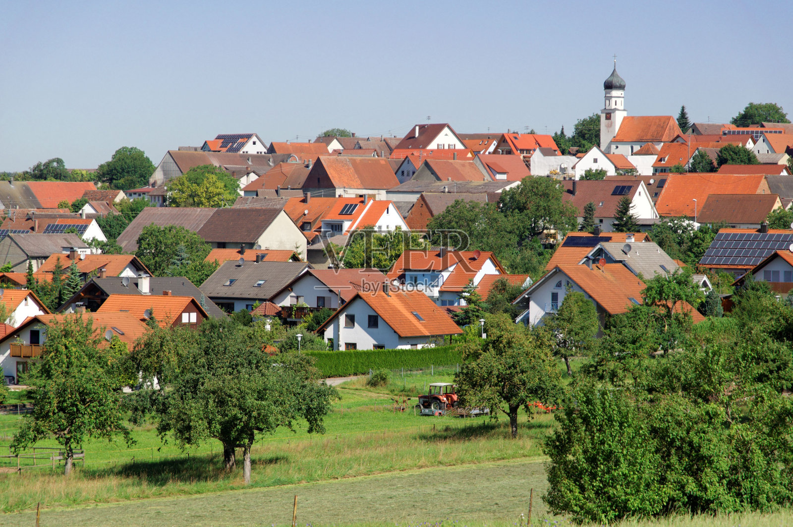 Oellingen。德国南部斯瓦比亚的一个小村庄照片摄影图片