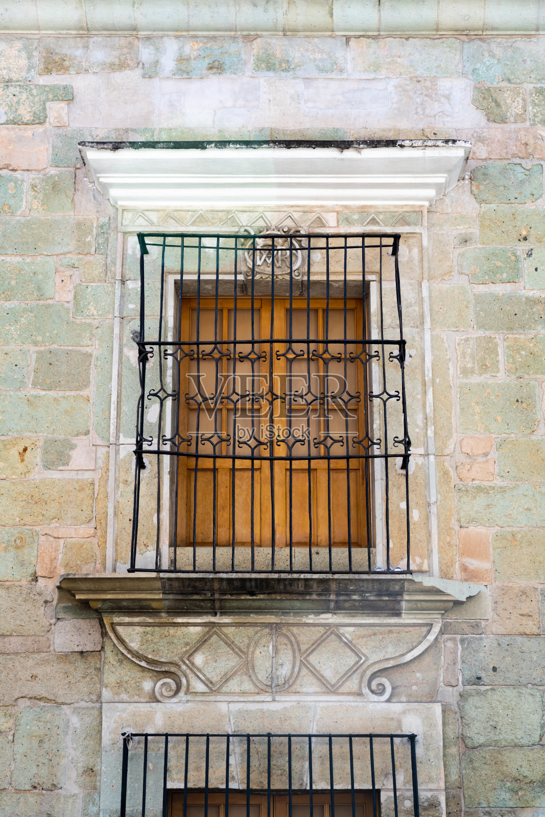 墨西哥瓦哈卡市中心的彩色门。照片摄影图片